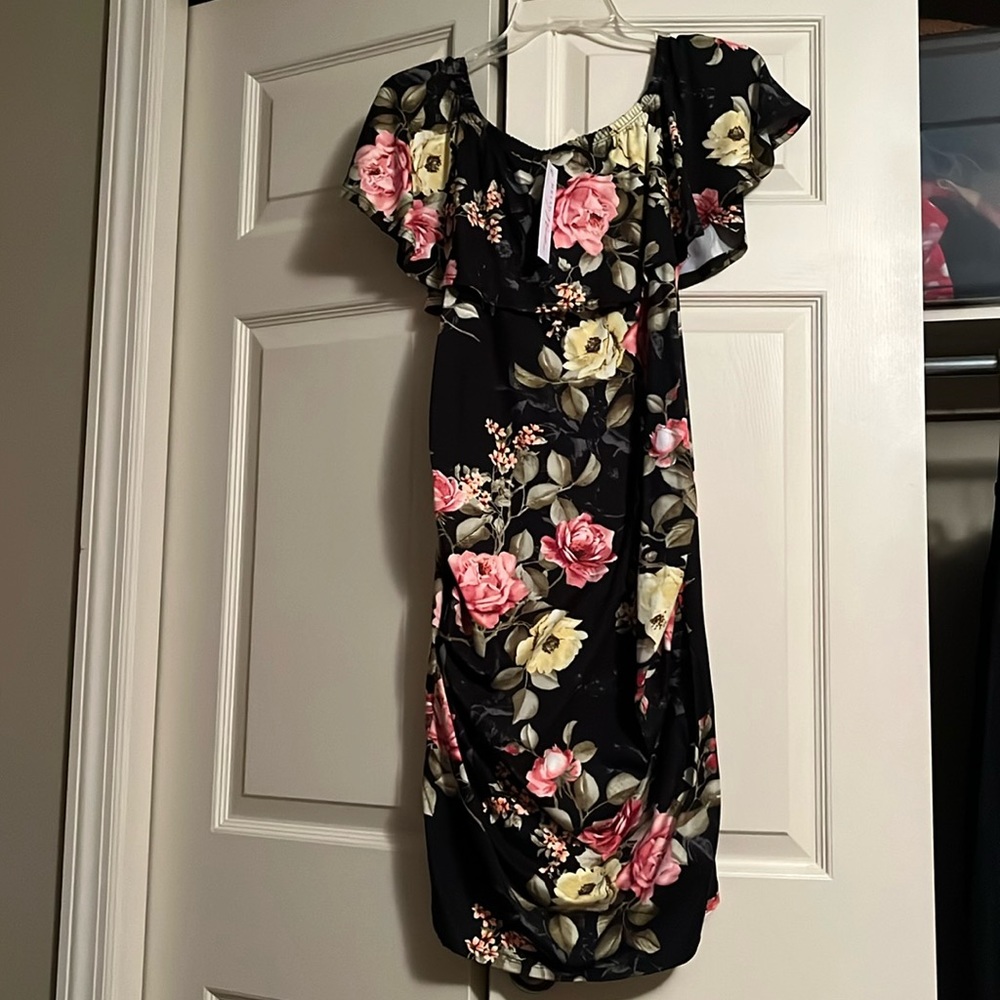 Brand new! Off the shoulder form fitting floral maternity dress